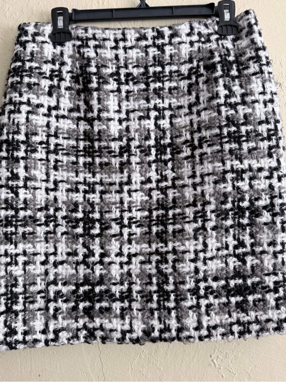 Amanda & Chelsea Black and White Tweed Pencil Skirt